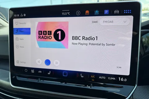 KR75XCO Volkswagen Golf 2.0 TDI 150 Black Edition DSG  ⭐ Head-up display,  DCC, Panoramic sunroof⭐ Thumbnail #51