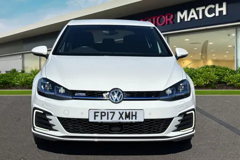 FP17XMH Volkswagen Golf 1.4 TSI 8.7kWh GTE Advance DSG Euro 6 (s/s) 5dr Thumbnail #5