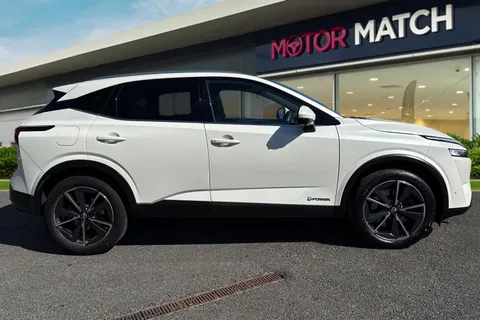 YE23BVU Nissan Qashqai 1.5 h e-POWER Tekna Auto Euro 6 (s/s) 5dr Thumbnail #4