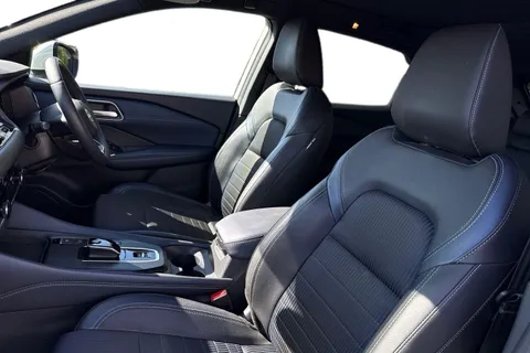 YE23BVU Nissan Qashqai 1.5 h e-POWER Tekna Auto Euro 6 (s/s) 5dr Thumbnail #12