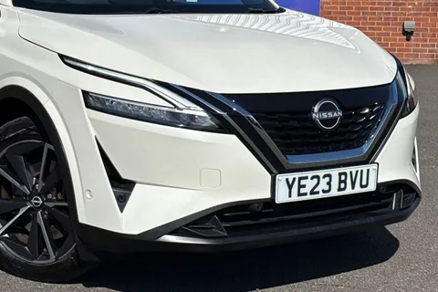 YE23BVU Nissan Qashqai 1.5 h e-POWER Tekna Auto Euro 6 (s/s) 5dr Thumbnail #18