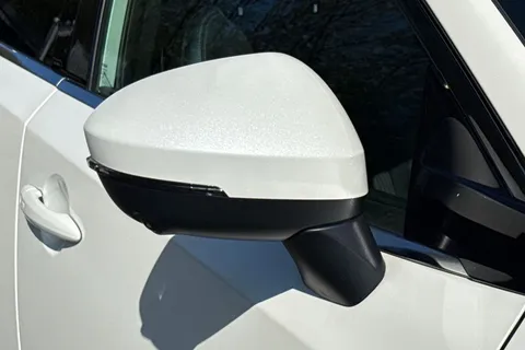 YE23BVU Nissan Qashqai 1.5 h e-POWER Tekna Auto Euro 6 (s/s) 5dr Thumbnail #30