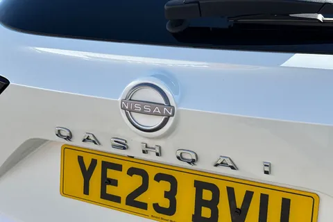 YE23BVU Nissan Qashqai 1.5 h e-POWER Tekna Auto Euro 6 (s/s) 5dr Thumbnail #35