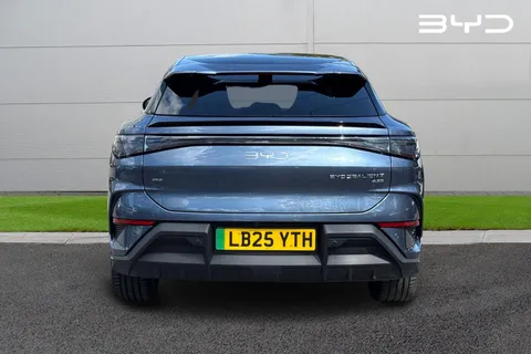 LB25YTH BYD Sealion 7 82.5kWh Design Auto AWD 5dr Thumbnail #5