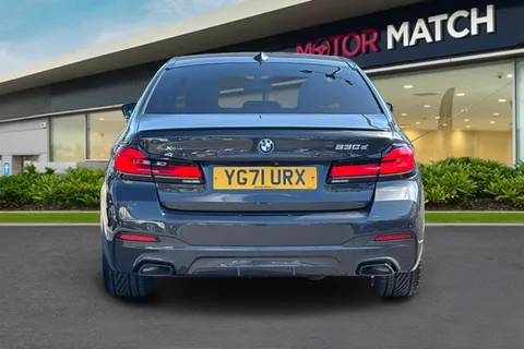 YG71URX BMW 5 Series 3.0 530d MHT M Sport Steptronic xDrive Euro 6 (s/s) 4dr Thumbnail #5