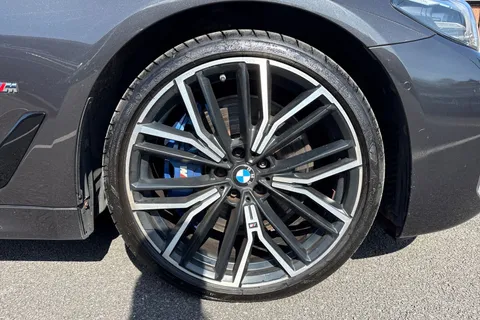 YG71URX BMW 5 Series 3.0 530d MHT M Sport Steptronic xDrive Euro 6 (s/s) 4dr Thumbnail #8