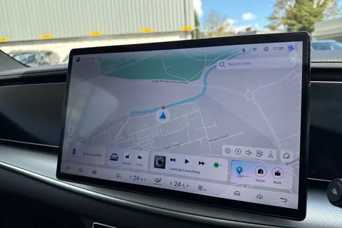 LB25YTH BYD Sealion 7 82.5kWh Design Auto AWD 5dr Thumbnail #13