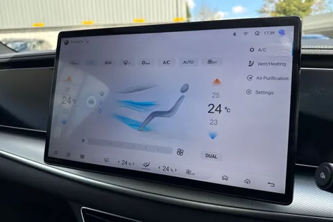 LB25YTH BYD Sealion 7 82.5kWh Design Auto AWD 5dr Thumbnail #20