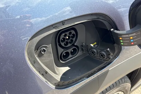 LB25YTH BYD Sealion 7 82.5kWh Design Auto AWD 5dr Thumbnail #33