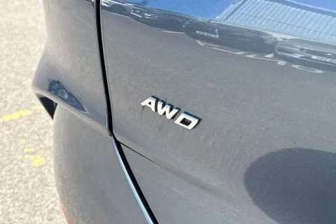 LB25YTH BYD Sealion 7 82.5kWh Design Auto AWD 5dr Thumbnail #36