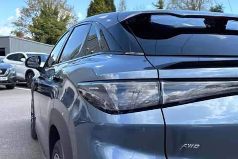 LB25YTH BYD Sealion 7 82.5kWh Design Auto AWD 5dr Thumbnail #39