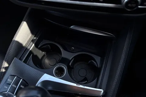 YG71URX BMW 5 Series 3.0 530d MHT M Sport Steptronic xDrive Euro 6 (s/s) 4dr Thumbnail #47