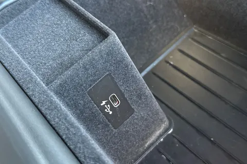 YG71URX BMW 5 Series 3.0 530d MHT M Sport Steptronic xDrive Euro 6 (s/s) 4dr Thumbnail #48