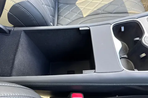 LB25YTH BYD Sealion 7 82.5kWh Design Auto AWD 5dr Thumbnail #58