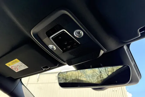 LB25YTH BYD Sealion 7 82.5kWh Design Auto AWD 5dr Thumbnail #61