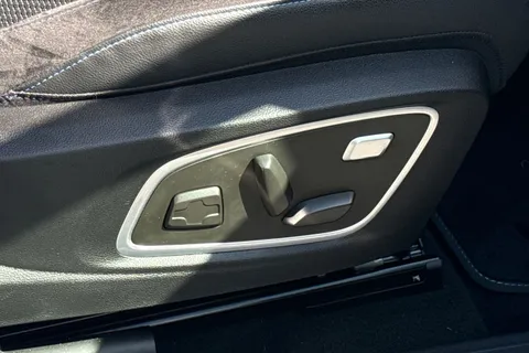 SL24RWW Renault Austral 1.2 E-TECH techno esprit Alpine Auto Euro 6 (s/s) 5dr Thumbnail #32