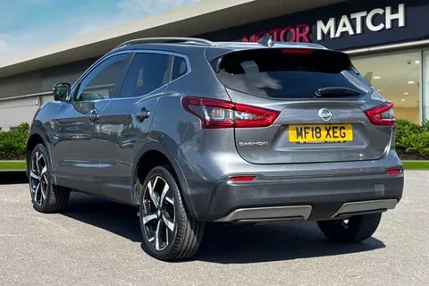 MF18XEG Nissan Qashqai 1.2 DIG-T Tekna Euro 6 (s/s) 5dr Thumbnail #2