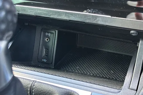 VK67ZVR Volkswagen Golf 2.0 TDI GTD Euro 6 (s/s) 5dr Thumbnail #44