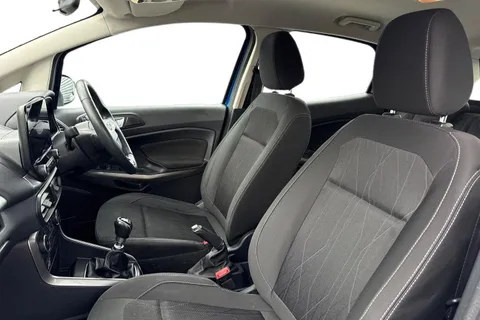 YD19VAB Ford Ecosport 1.0T EcoBoost Zetec Euro 6 (s/s) 5dr Thumbnail #17