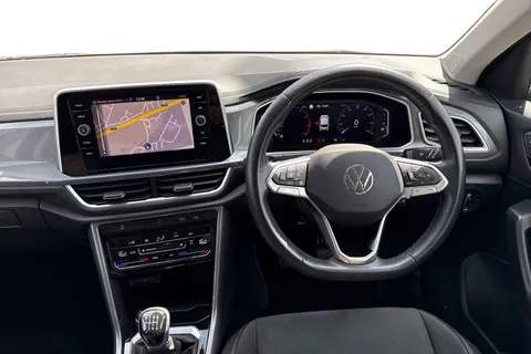 DU72GXK Volkswagen T-Roc 1.0 TSI Style 5dr Thumbnail #19