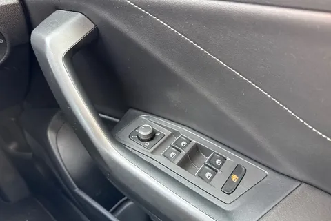 DU72GXK Volkswagen T-Roc 1.0 TSI Style 5dr Thumbnail #22