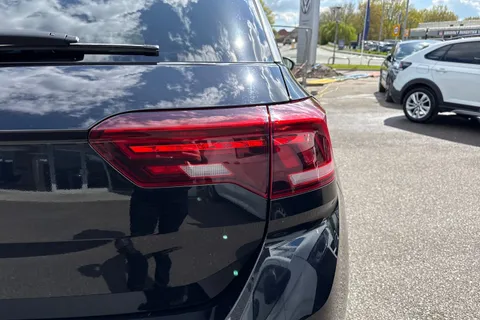 DU72GXK Volkswagen T-Roc 1.0 TSI Style 5dr Thumbnail #27
