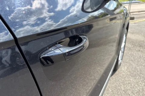 DU72GXK Volkswagen T-Roc 1.0 TSI Style 5dr Thumbnail #29