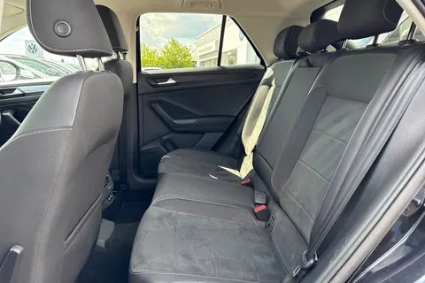 DU72GXK Volkswagen T-Roc 1.0 TSI Style 5dr Thumbnail #34