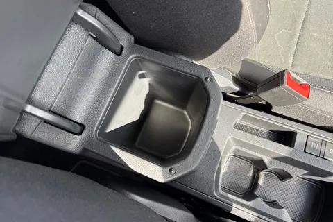 DU72GXK Volkswagen T-Roc 1.0 TSI Style 5dr Thumbnail #42