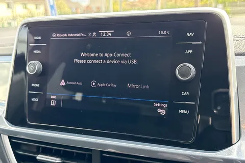 DU72GXK Volkswagen T-Roc 1.0 TSI Style 5dr Thumbnail #51