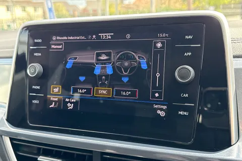 DU72GXK Volkswagen T-Roc 1.0 TSI Style 5dr Thumbnail #56