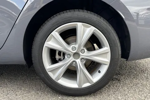  SEAT Leon 1.5 eHybrid 25.8kWh FR DSG Euro 6 (s/s) 5dr Thumbnail #10