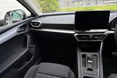  SEAT Leon 1.5 eHybrid 25.8kWh FR DSG Euro 6 (s/s) 5dr Thumbnail #19