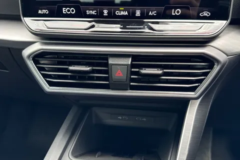  SEAT Leon 1.5 eHybrid 25.8kWh FR DSG Euro 6 (s/s) 5dr Thumbnail #21