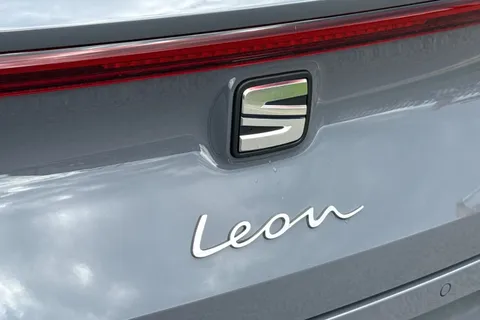  SEAT Leon 1.5 eHybrid 25.8kWh FR DSG Euro 6 (s/s) 5dr Thumbnail #28