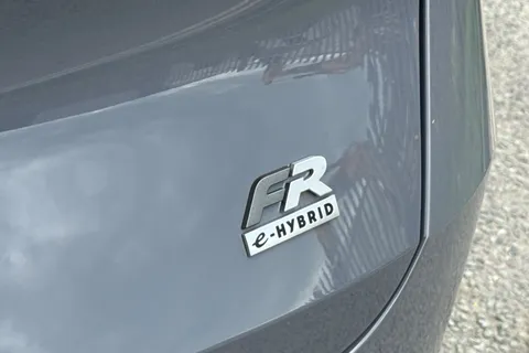  SEAT Leon 1.5 eHybrid 25.8kWh FR DSG Euro 6 (s/s) 5dr Thumbnail #29
