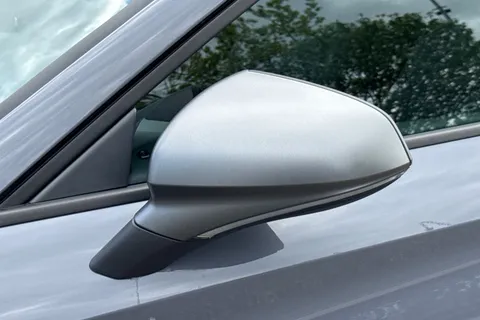  SEAT Leon 1.5 eHybrid 25.8kWh FR DSG Euro 6 (s/s) 5dr Thumbnail #31