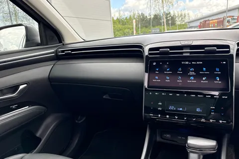 DY21XZK Hyundai Tucson 1.6 T-GDi MHEV Ultimate DCT Euro 6 (s/s) 5dr Thumbnail #21