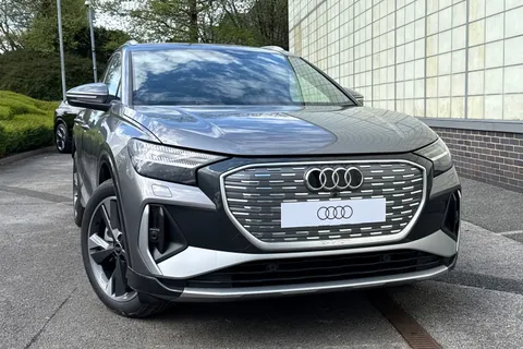  Audi Q4 e-tron 45 S line Auto quattro 5dr 82kWh Thumbnail #9