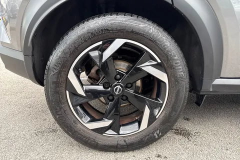 MP73XTO Nissan Juke 1.6 Hybrid N-Connecta 5dr Auto Thumbnail #14