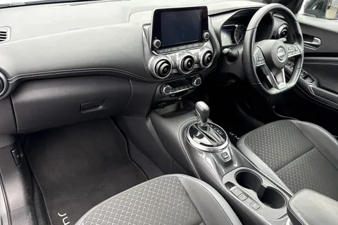 MP73XTO Nissan Juke 1.6 Hybrid N-Connecta 5dr Auto Thumbnail #17