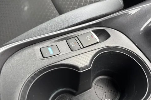 MP73XTO Nissan Juke 1.6 Hybrid N-Connecta 5dr Auto Thumbnail #47