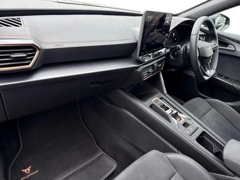 KM25MXB CUPRA Formentor 1.5 eTSI 150 V2 5dr DSG Thumbnail #10