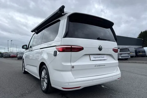 DG26CMZ Volkswagen California Coast T7 SWB 150 PS DSG - New Shape / Delivery Mileage Thumbnail #8
