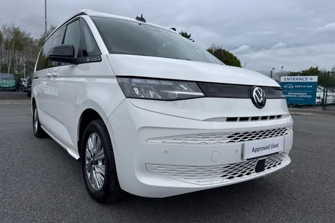 DG26CMZ Volkswagen California Coast T7 SWB 150 PS DSG - New Shape / Delivery Mileage Thumbnail #9