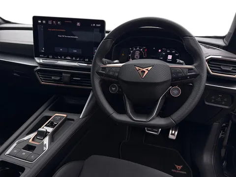 KM25MXB CUPRA Formentor 1.5 eTSI 150 V2 5dr DSG Thumbnail #14