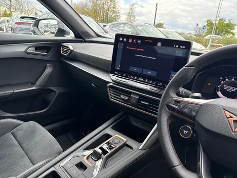 KM25MXB CUPRA Formentor 1.5 eTSI 150 V2 5dr DSG Thumbnail #16