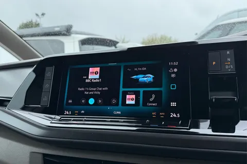 DG26CMZ Volkswagen California Coast T7 SWB 150 PS DSG - New Shape / Delivery Mileage Thumbnail #17