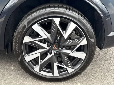 KM25MXB CUPRA Formentor 1.5 eTSI 150 V2 5dr DSG Thumbnail #23