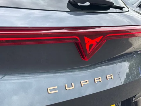 KM25MXB CUPRA Formentor 1.5 eTSI 150 V2 5dr DSG Thumbnail #29